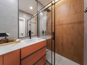 Санвузол та душова у двокімнатній квартирі 50 m² — ремонт ЖК SEVEN Київ