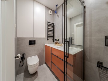 Санвузол та душова у двокімнатній квартирі 50 m² — ремонт ЖК SEVEN Київ